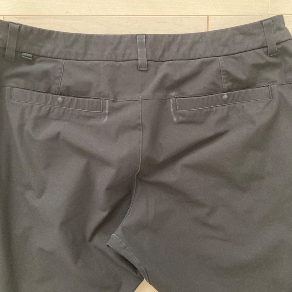 Black Lululemon ABC Commission Pant Relaxed 36/32 - Picture 8 of 14